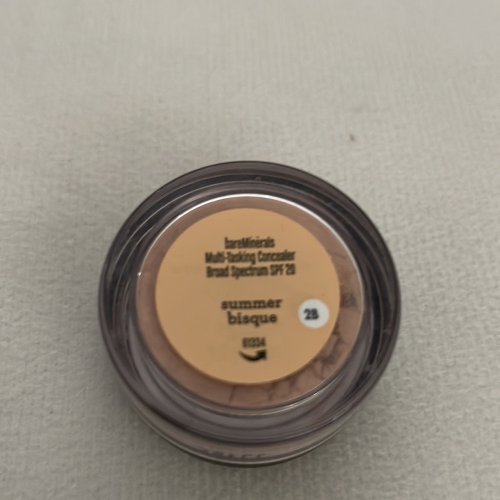 Makeup bundle - Picture 4 of 5